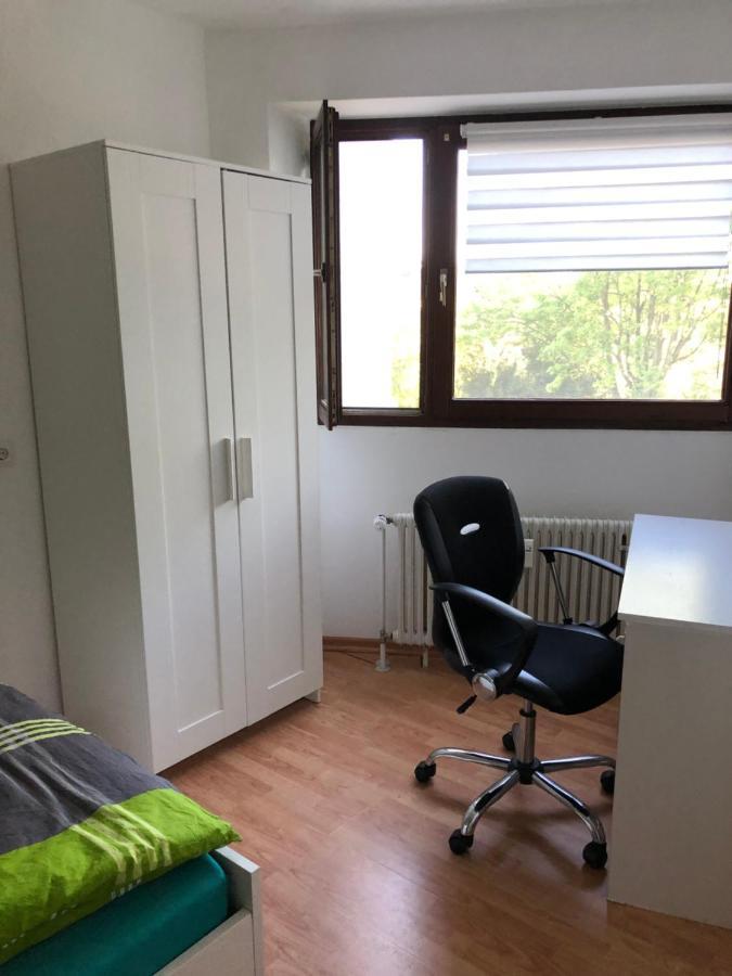 Ruhige Und Erholsame Wohnung Mit Balkon Göttingen Exterior foto